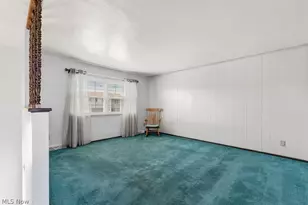 115 Arena Dr, Weirton, WV 26062 - Photo 4