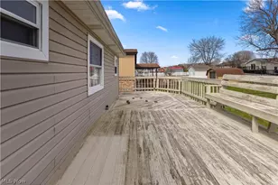 115 Arena Dr, Weirton, WV 26062 - Photo 36
