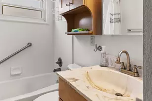 115 Arena Dr, Weirton, WV 26062 - Photo 24