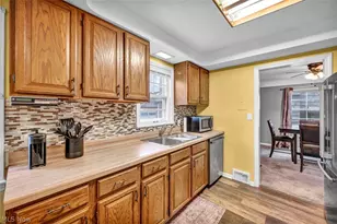 25400 Glenbrook Blvd, Euclid, OH 44117 - Photo 16