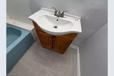 10724 Gooding Avenue, Loveland, OH 44108 - Photo 22