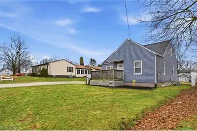 1852 Cramer Avenue, Akron, OH 44312 - Photo 2