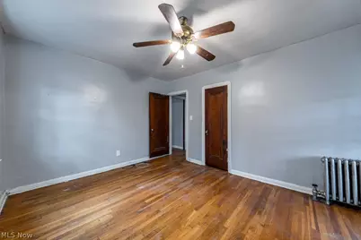 18405 Newell Road, Huber Heights, OH 44122 - Photo 4