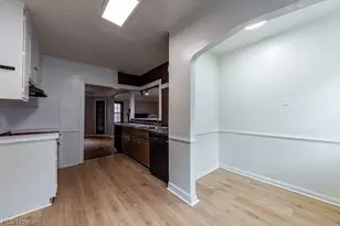 18405 Newell Rd, Huber Heights, OH 44122 - Photo 30