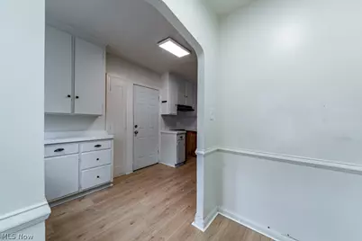 18405 Newell Road, Huber Heights, OH 44122 - Photo 28