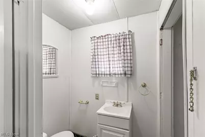 968 Stadelman Avenue, Akron, OH 44320 - Photo 10