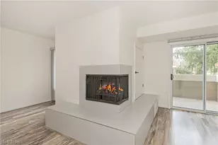 26101 Village Ln, Beachwood, OH 44122 - Photo 12