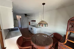 102 Furlen Ct, Hubbard, OH 44425 - Photo 6