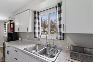 112 Parkview Dr, Wintersville, OH 43953 - Photo 10