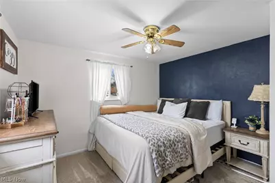 112 Parkview Drive, Wintersville, OH 43953 - Photo 14