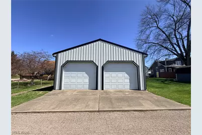 817 Superior Street, Zanesville, OH 43701 - Photo 28