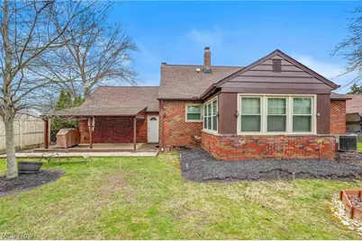 24037 Mastick Road, North Olmsted, OH 44070 - Photo 38