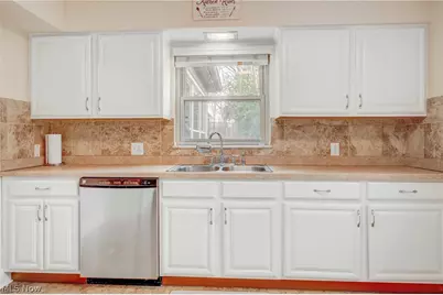 24037 Mastick Road, North Olmsted, OH 44070 - Photo 28