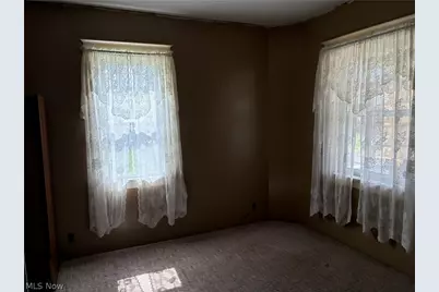 331 Wood Avenue, Niles, OH 44446 - Photo 8