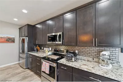 4330 Weathervane Drive, Lorain, OH 44053 - Photo 14