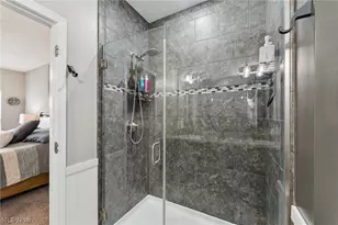 4330 Weathervane Dr, Lorain, OH 44053 - Photo 24