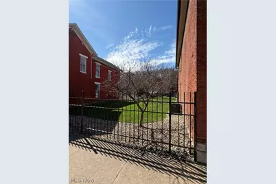 605 Putnam Avenue, Zanesville, OH 43701 - Photo 26