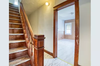 1622 Winchester Avenue, Oakwood, OH 44107 - Photo 12