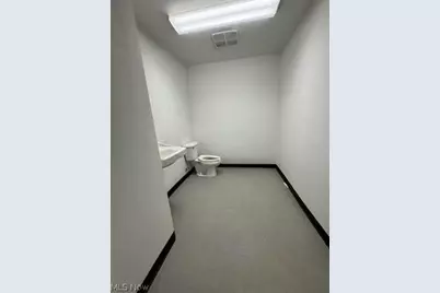 422 Main Street, Coshocton, OH 43812 - Photo 6