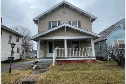 1138 Roslyn Avenue SW, Canton, OH 44710 - Photo 1