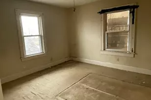 1138 Roslyn Ave SW, Canton, OH 44710 - Photo 8