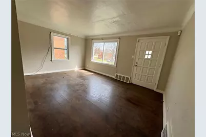 20803 Kenyon, Maple Heights, OH 44137 - Photo 6