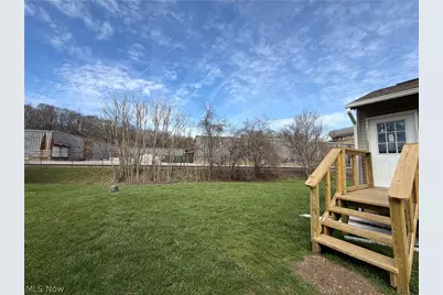 343 Stewart Street, Zanesville, OH 43701 - Photo 4