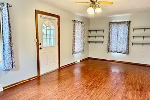 1059 Jean Ave, Akron, OH 44310 - Photo 2