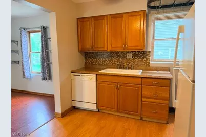 1059 Jean Avenue, Akron, OH 44310 - Photo 4