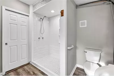 127 E 35th Street, Lorain, OH 44055 - Photo 28