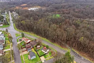 1734 Tonawanda Ave, Akron, OH 44305 - Photo 30