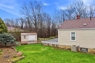 1734 Tonawanda Ave, Akron, OH 44305 - Photo 4