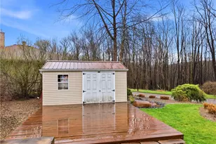 1734 Tonawanda Ave, Akron, OH 44305 - Photo 36