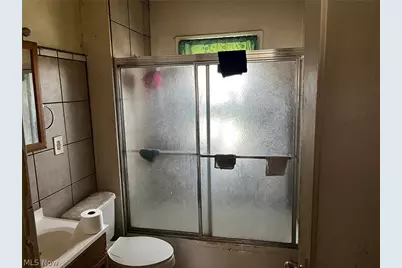 12000 Holborn Avenue, Loveland, OH 44105 - Photo 8