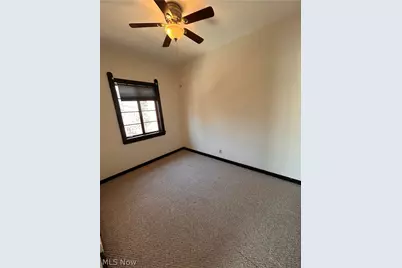 1707 W 31st Place, Loveland, OH 44113 - Photo 4