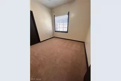 1707 W 31st Place, Loveland, OH 44113 - Photo 8