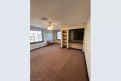 1707 W 31st Place, Loveland, OH 44113 - Photo 2