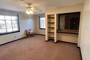 1707 W 31st Pl, Loveland, OH 44113 - Photo 2