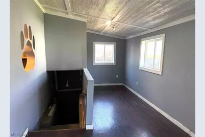 425 Second Street, Brewster, OH 44613 - Photo 6