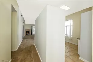 5780 Emerald Ridge Pkwy, Solon, OH 44139 - Photo 4