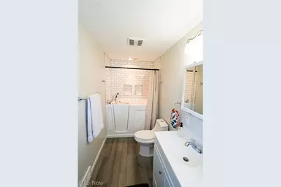 1627 Bayberry Lane, Coshocton, OH 43812 - Photo 20