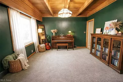 1627 Bayberry Lane, Coshocton, OH 43812 - Photo 8