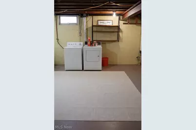 1627 Bayberry Lane, Coshocton, OH 43812 - Photo 32