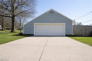 1627 Bayberry Ln, Coshocton, OH 43812 - Photo 38