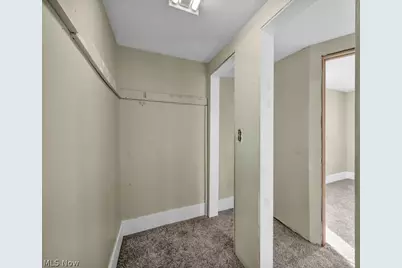 15593 Franchester Road, Burbank, OH 44214 - Photo 16