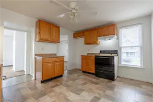 1841 S Freedom Ave, Alliance, OH 44601 - Photo 10