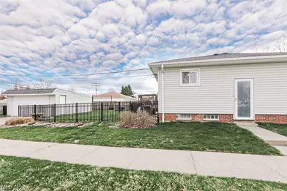 1101 Bonnie Lane, Mayfield Heights, OH 44124 - Photo 40