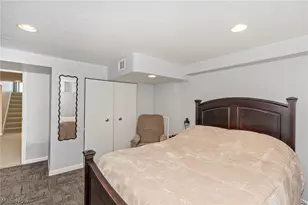 1101 Bonnie Ln, Mayfield Heights, OH 44124 - Photo 22