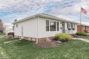 1101 Bonnie Ln, Mayfield Heights, OH 44124 - Photo 42