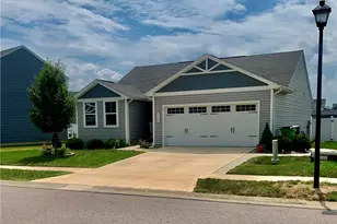 2608 Bishop Oval, Barberton, OH 44203 - Photo 1